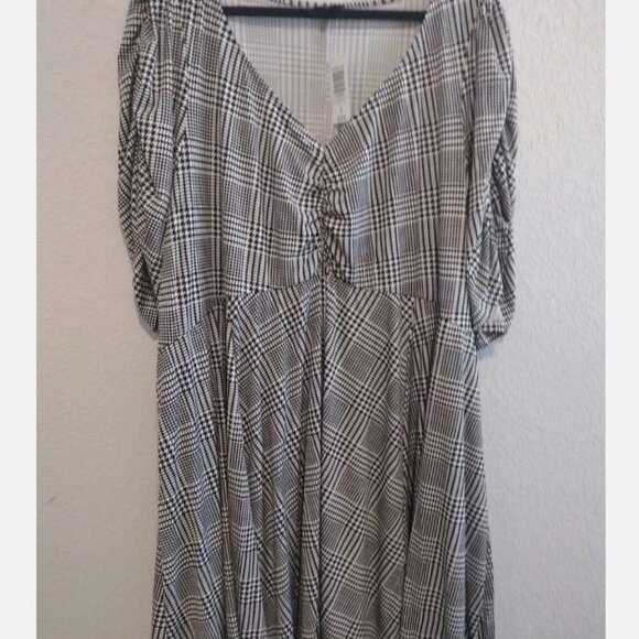 New! Mini Studio Knit Cinch Front Skater Dress - Picture 3 of 4